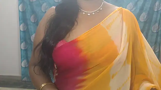 Sophia_yourのライブXXXチャット
