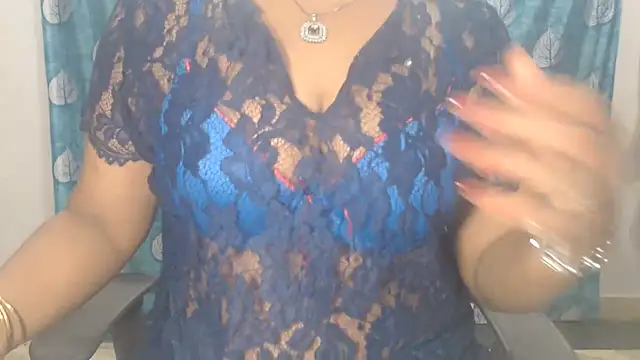 Sophia_your Adlı Modelin Canlı XXX Sohbeti