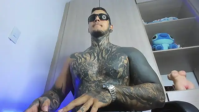 JAXXXONHERD's Live XXX Chat