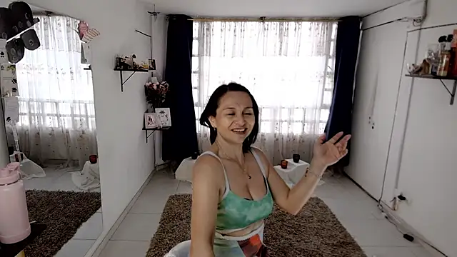 Lola_137 网络视讯表演