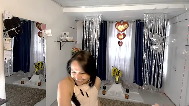 XXX chat uživo modela Lola_137