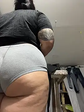 JulianaCastillo Live XXX-Chat
