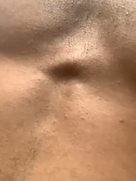 tanned_boy 在線直播表演