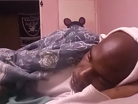 Blkstylion: διαδικτυακό σόου στην κάμερα