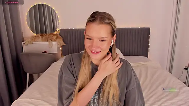 CassieRayss élő XXX-chatje