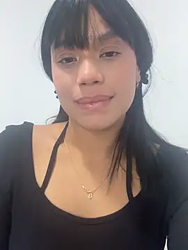 GoddessBrunette's Live XXX Chat
