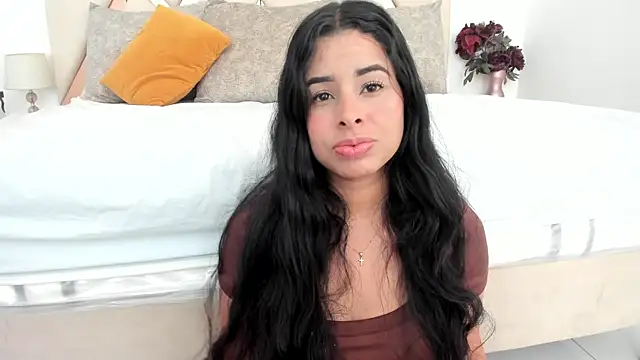 emma_castilloo's Live XXX Chat