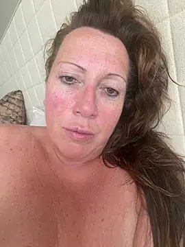 xsexycurvymilf webkamerás műsora
