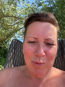 xsexycurvymilf Webcam Show