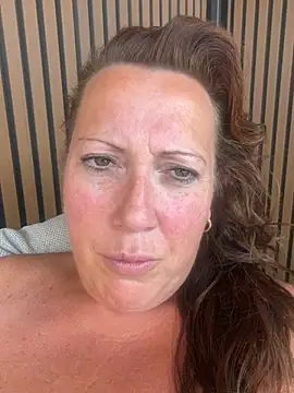 xsexycurvymilf Pertunjukan Webcam