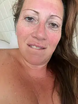 Show Webcam de xsexycurvymilf