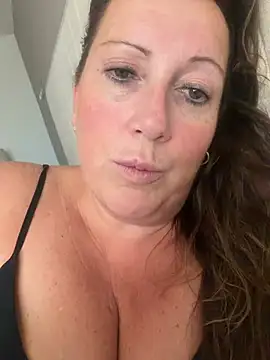 xsexycurvymilf Webcamshow