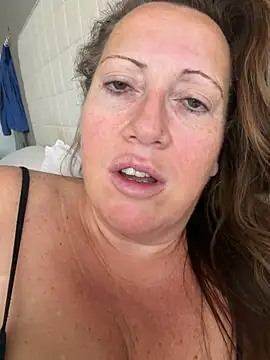 xsexycurvymilf Webcamshow