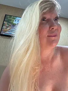 EmmaInLove23's Live XXX Chat