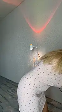 Juuice's Live XXX Chat