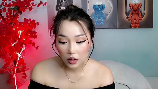 ichibenn Live XXX chat