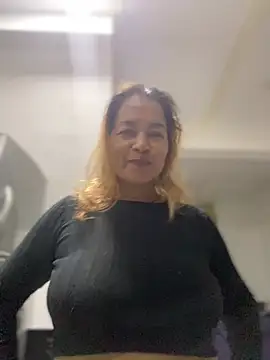 Jlo_69 실시간 채팅방