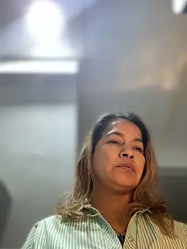 Jlo_69 – Live XXX-chat