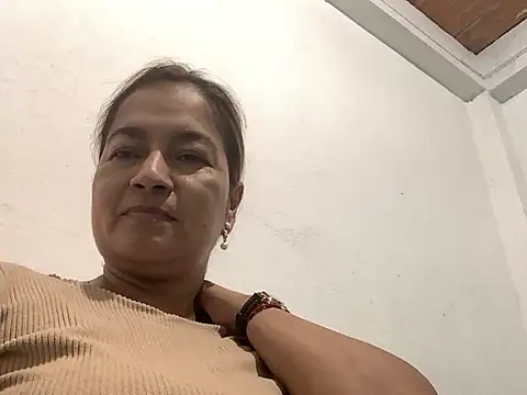 Jlo_69 élő XXX-chatje