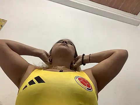 Jlo_69 él ő XXX-chatje