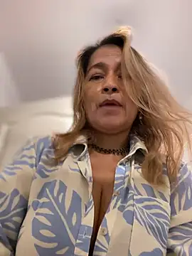 Chat +18 de Jlo_69 ao vivo