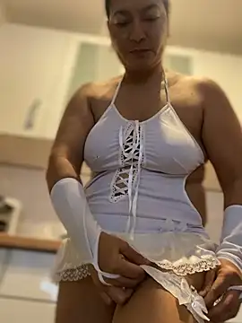 Jlo_69 Adlı Modelin Canlı XXX Sohbeti