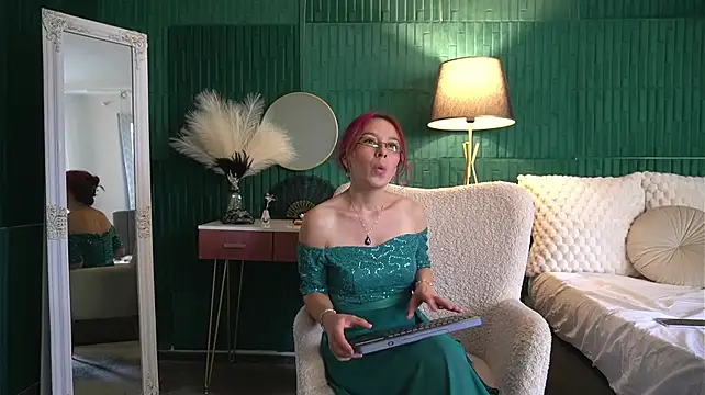 HaileyMoonn Live XXX-Chat