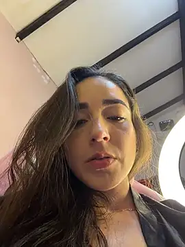 Vicky-Andrade Adlı Modelin Canlı XXX Sohbeti