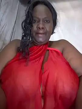 Afriqmom Adlı Modelin Web Kamerası Şovu