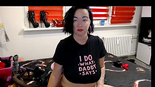 Alexie33 Live XXX Chat