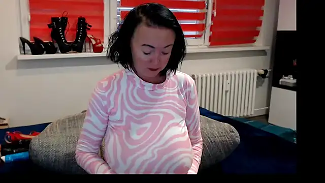 Alexie33 XXX чат на живо