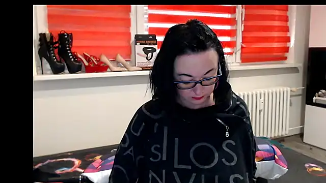 Alexie33's Live XXX Chat
