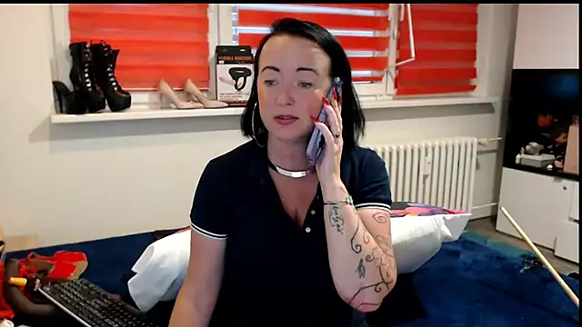 Alexie33 Live XXX-chat