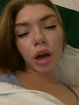 Lisaaa_Alisa Chat XXX in diretta
