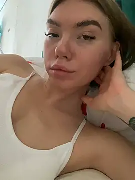 Lisaaa_Alisa's Live XXX Chat