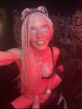 1NikiVegas Live XXX-Chat