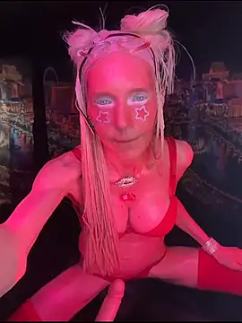 1NikiVegas Webcam-Show