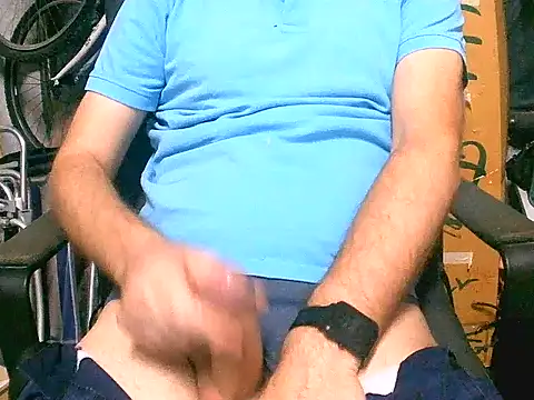 dar12173 Show in webcam