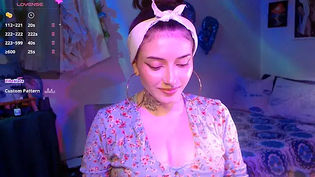 LiliJones_ Chat XXX live