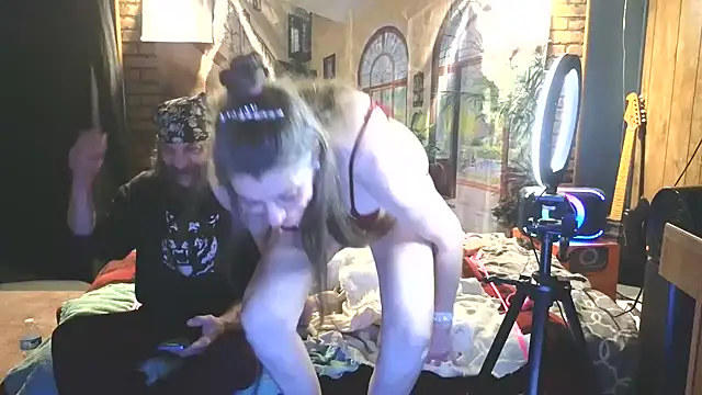 PropertyAndBiker Webcam-Show