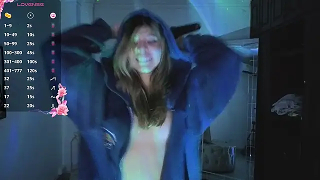 NATAASHA___ 即時 XXX 聊天