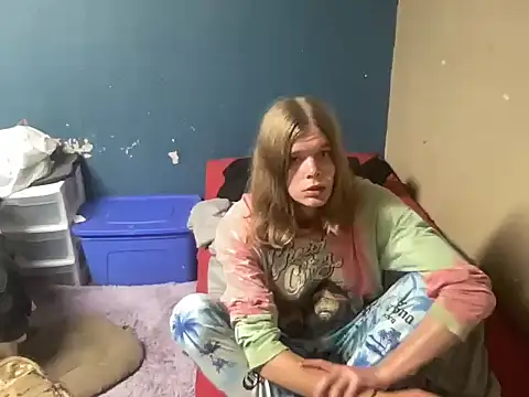 AlexM8s Show in webcam