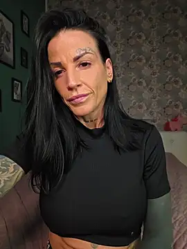EmilyDiazofficial Webcam show