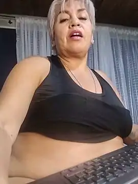 Živý XXX chat DirtyBIianca