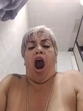 Chat +18 de DirtyBIianca ao vivo