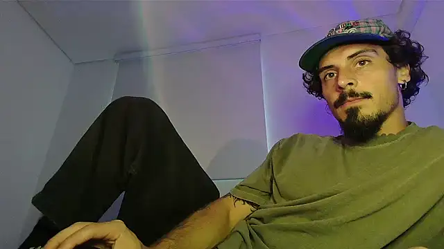 milkoffe webcam show
