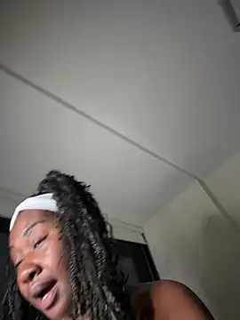 Chat +18 de juicesowet ao vivo