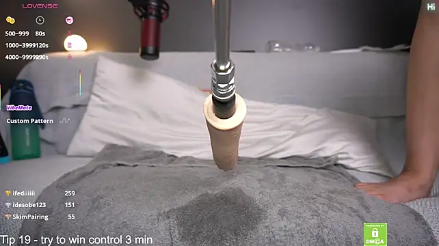 Black_and_Wh1te Webcam-Show