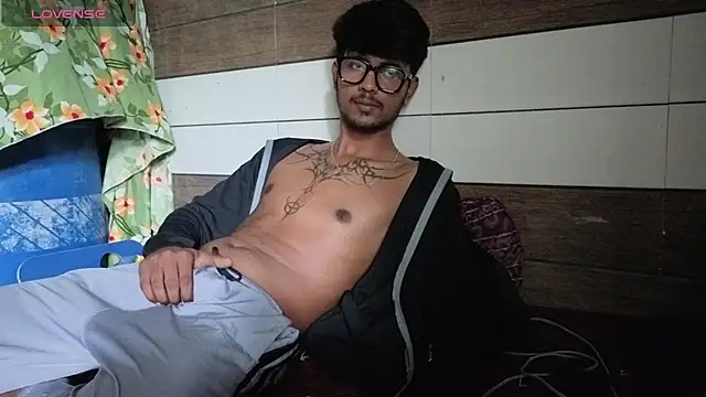 just_fucks 网络视讯表演