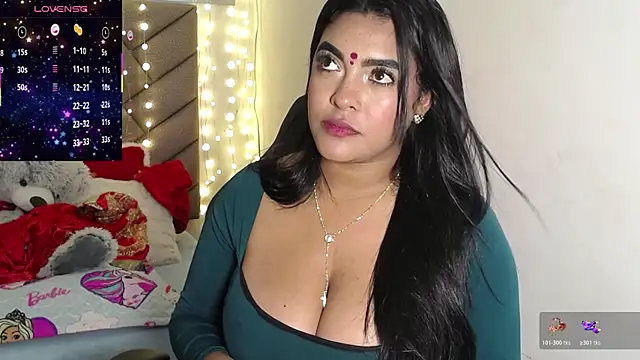 lakshmiraniii's Live XXX Chat